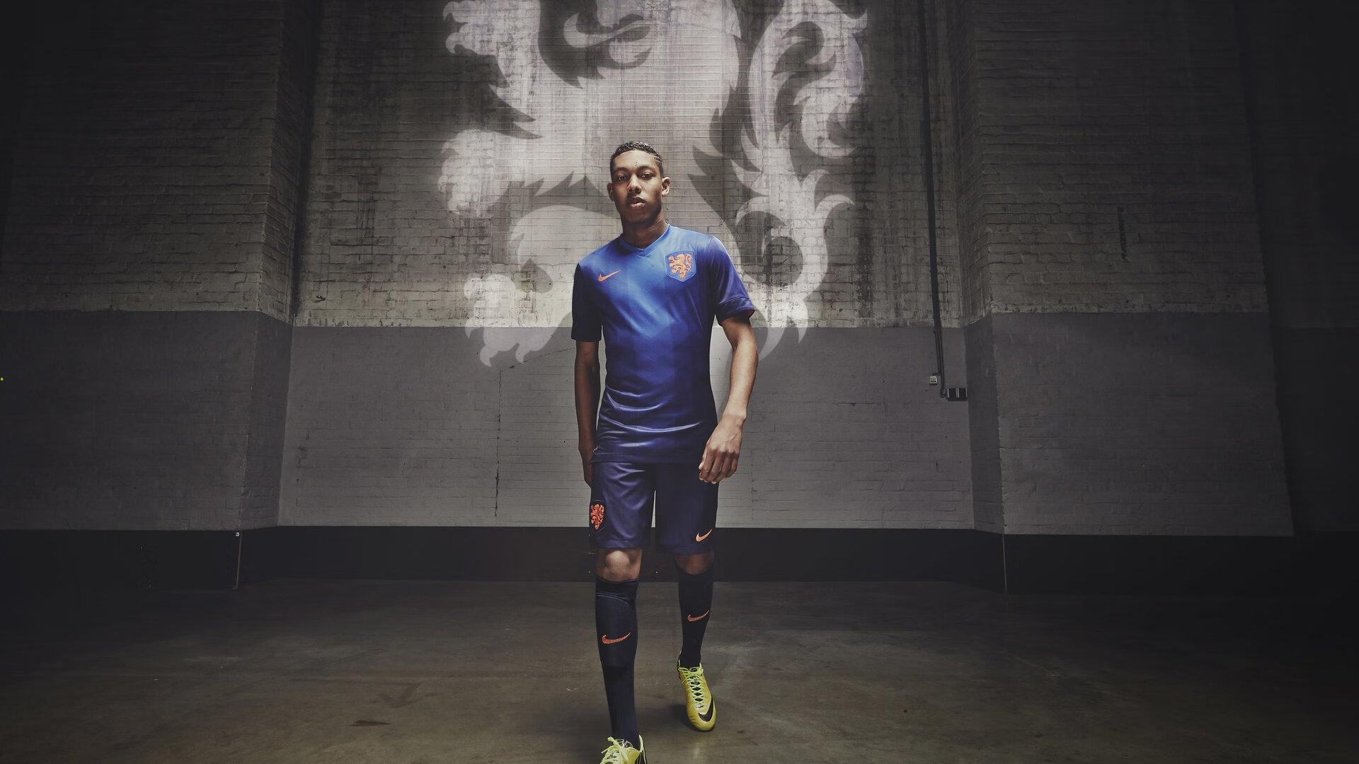 F1大奖赛西班牙站，维斯塔潘强势夺冠 红牛车队再展统治力【开云官方平台】