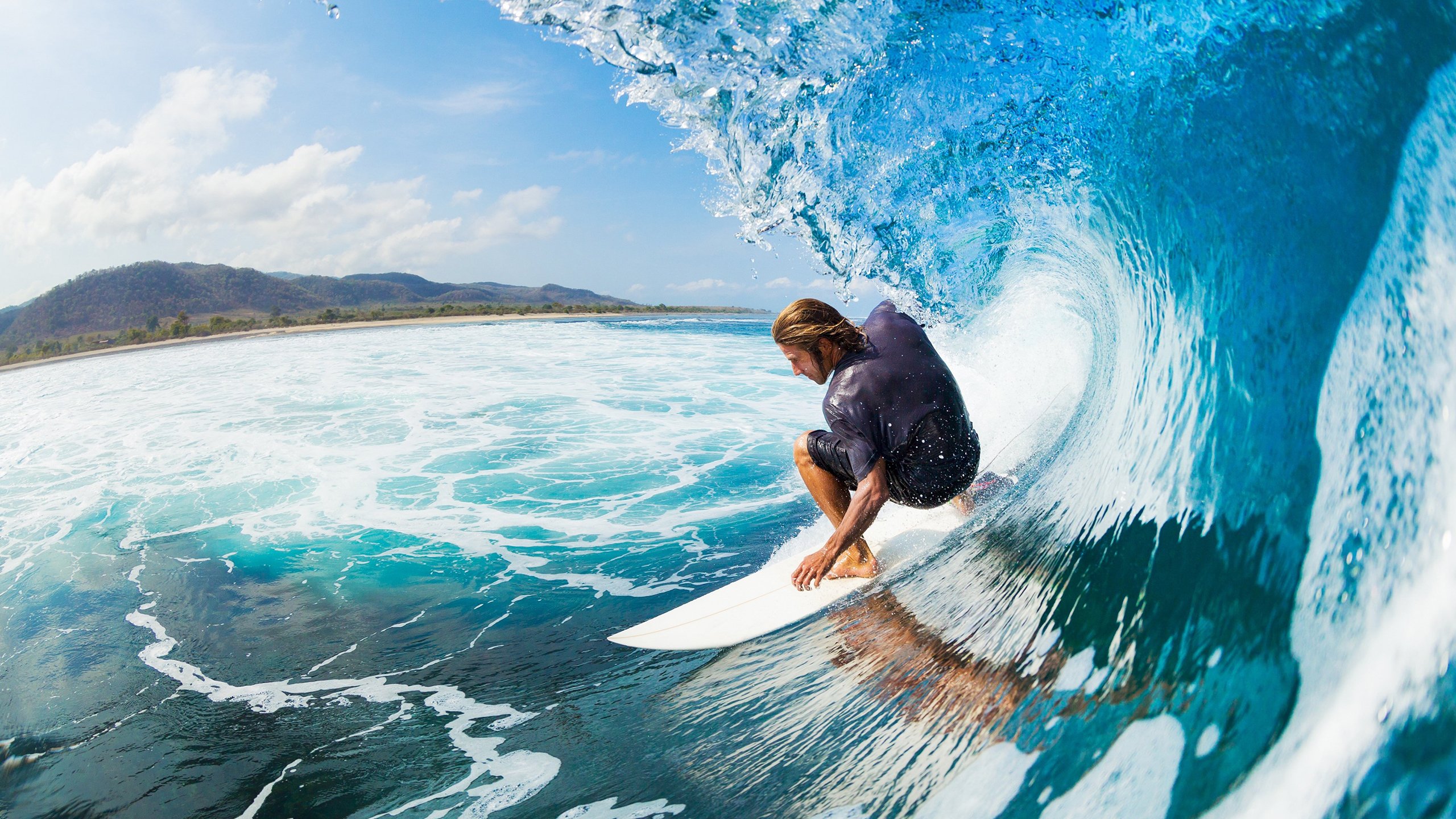 中国滑雪健儿再创佳绩 国际赛场展现冰雪力量