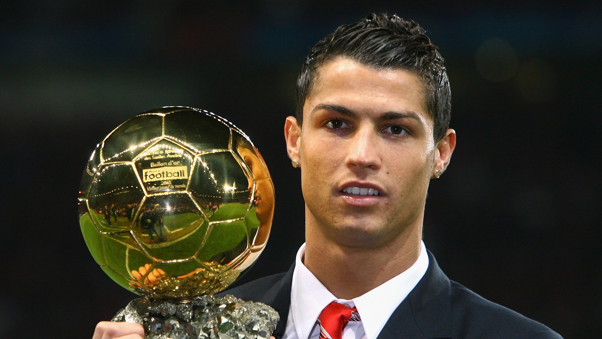 虚拟体育崛起,电子竞技与传统体育的跨界融合