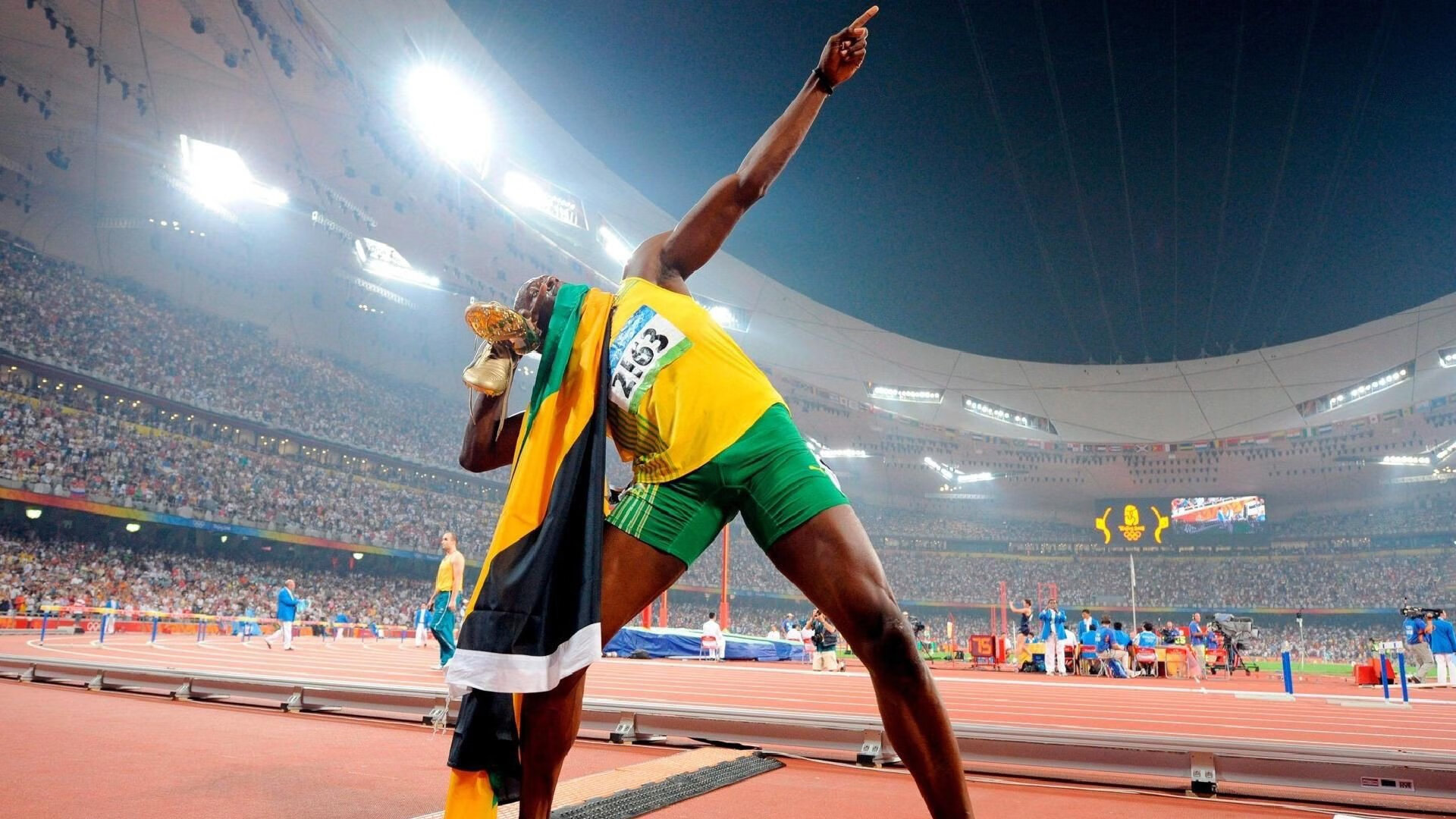 中国冰壶队世锦赛表现亮眼 新生代选手展现强劲实力